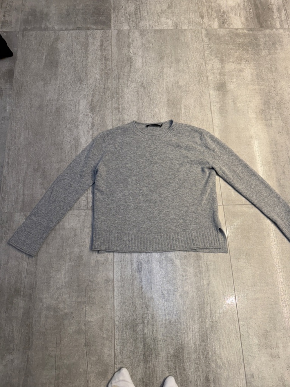 Jenny Kayne Everyday Sweater - Picture 2 of 5